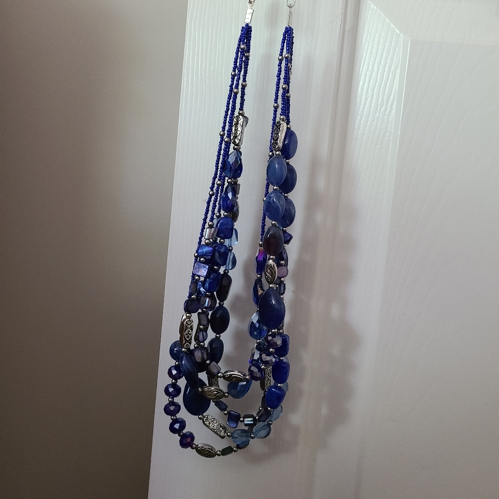24" blue beaded strand necklace